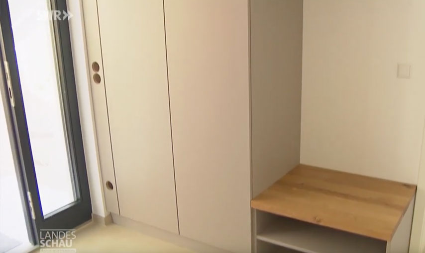 NEGELE - Der Schreiner: Neue Garderobe - neues Video
